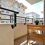 Galihost - Con Parking Frente A La Playa *